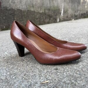 Naturalizer Brown Leather Pumps Women's Size 6.5 Narrow Heels Office Classic